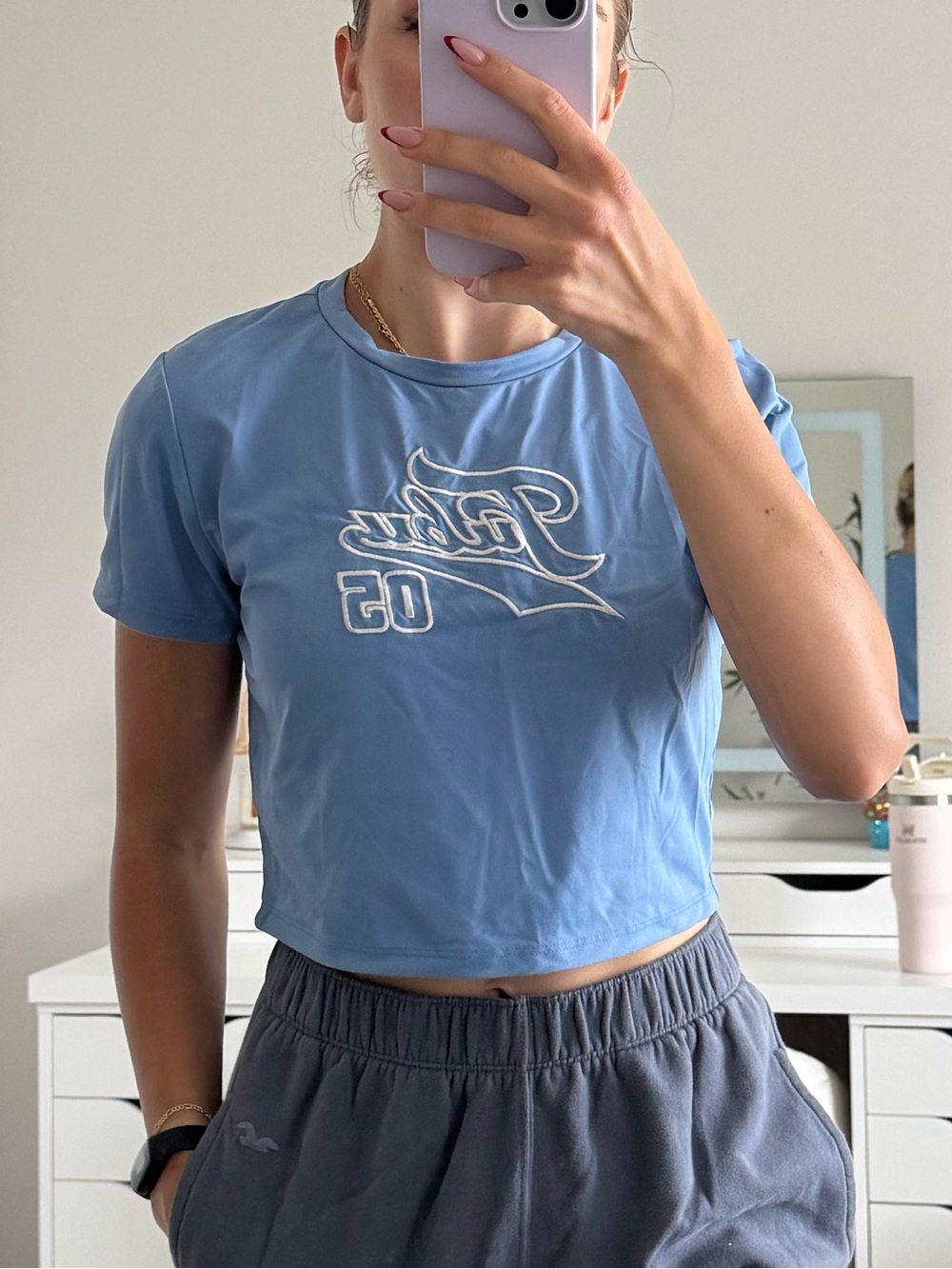 Forever 21 Malibu 05 Baby Tee Blue Y2K Graphic Crop Top Size M